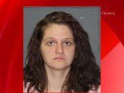 Una mujer de Pensilvania presuntamente cometió fraude con cheques en 14 ciudades de Connecticut