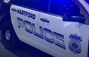 Una mujer de Hartford muerta en tiroteo posiblemente dirigido a la víctima