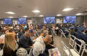 45 estudiantes se graduaron con éxito gracias al programa Adult education de HPS