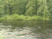 Madre pierde la vida en intento de rescate mientras disfrutaba del parque con su hija en Sprague, Connecticut