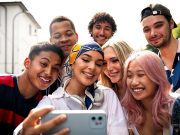 TikTok regresa para 170 millones de usuarios tras compromiso de trump