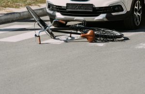 Policía investiga accidente fatal que cobró la vida de un ciclista en Hartford