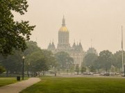 Humo de incendios afecta el aire en Connecticut: qué deben saber los residentes