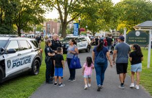 East Hartford invita a familias a National Night Out con demostraciones policiales y actividades gratuitas