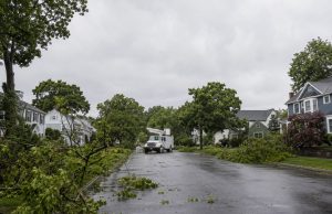 Miles siguen sin luz en Connecticut tras las tormentas del 4 de Julio