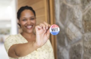 Connecticut vota hoy para definir candidaturas a gobernador y Congreso