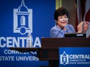 Presidenta de Central Connecticut State University renuncia en medio de investigación por denuncias de acoso laboral