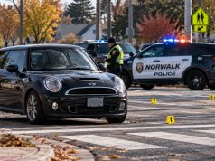 Cámaras ayudan a identificar a conductor acusado de atropellar a dos menores y huir en Norwalk