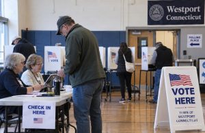 Comenzó la votación anticipada en Connecticut: esto es lo que deben saber los votantes