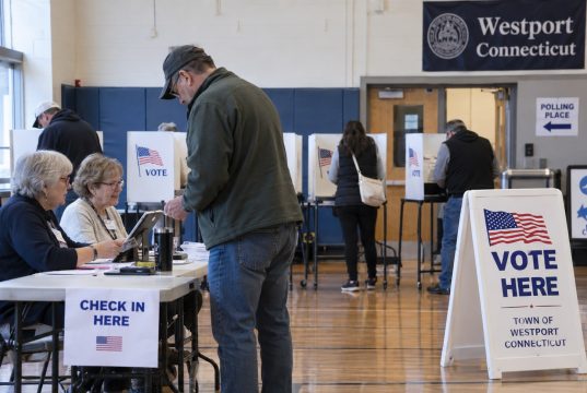 Comenzó la votación anticipada en Connecticut: esto es lo que deben saber los votantes
